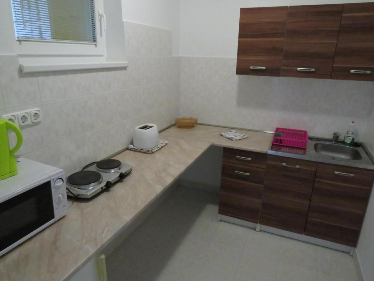 Csaladi Elmeny Apartman Es Vendeghaz Apartment Hajduszoboszlo Luaran gambar